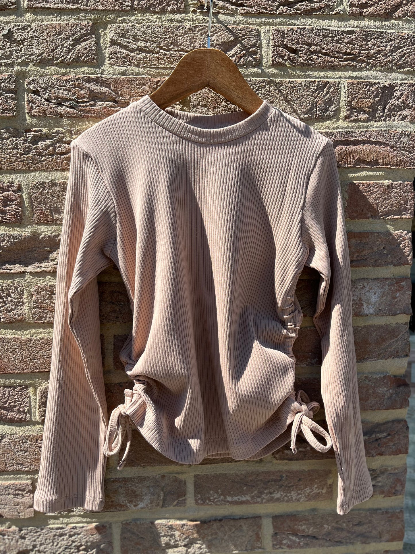 Blouse met touwtjes